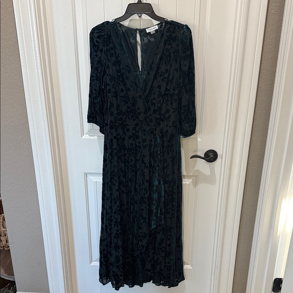 Calvin Klein Dark Green Floral quarter length Sleeve Dress